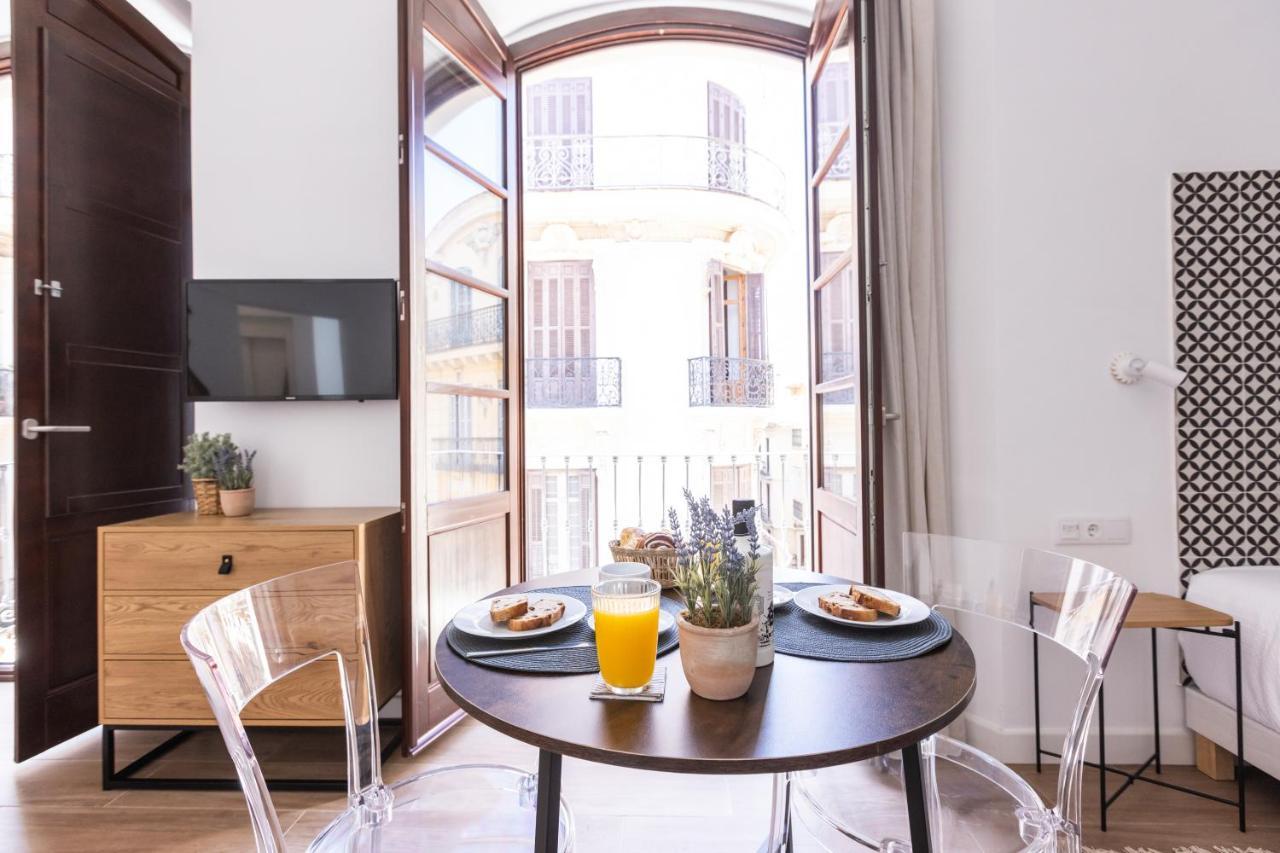מאלגה Apartamento-Loft Especeria Black מראה חיצוני תמונה