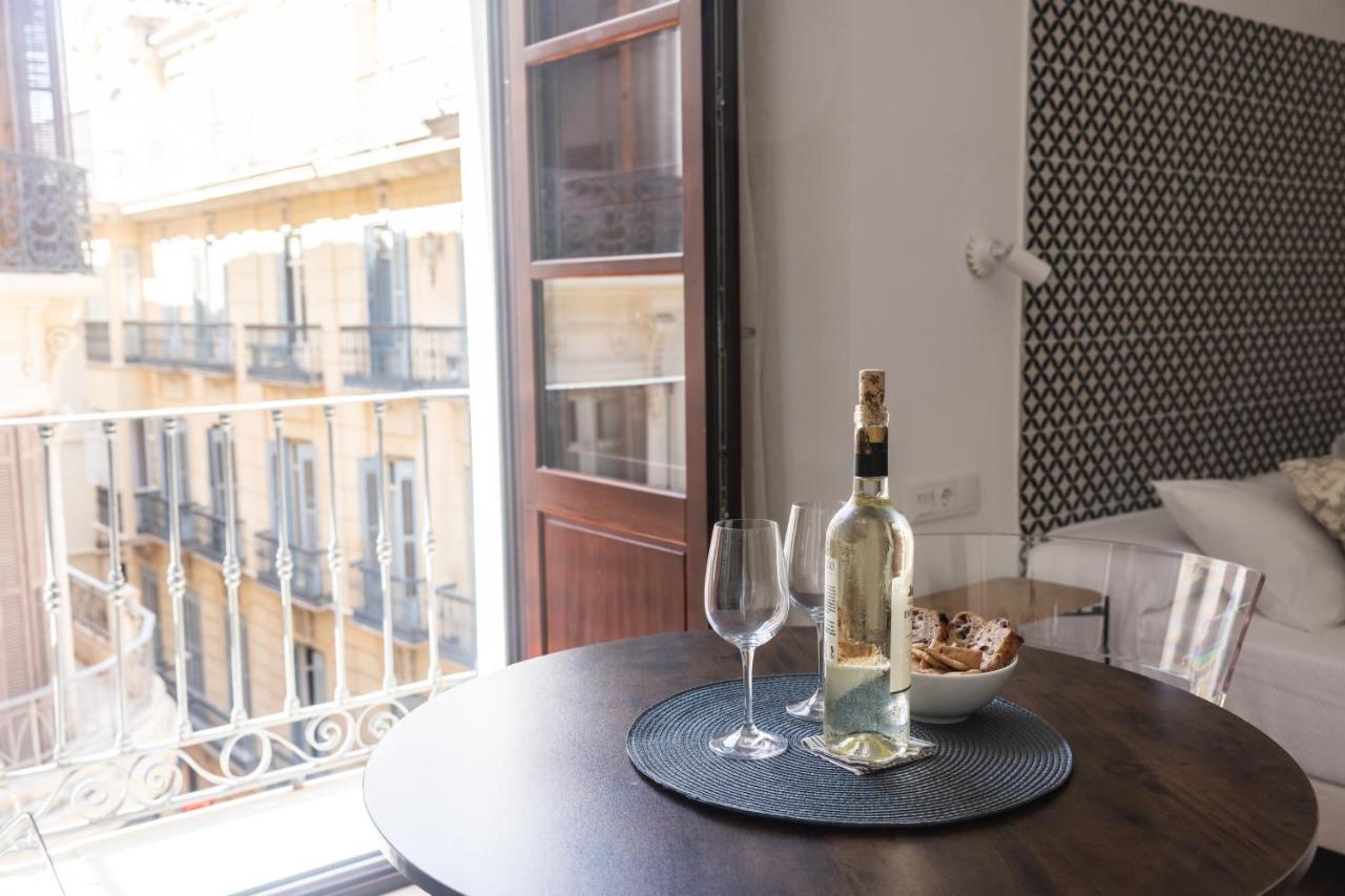 מאלגה Apartamento-Loft Especeria Black מראה חיצוני תמונה