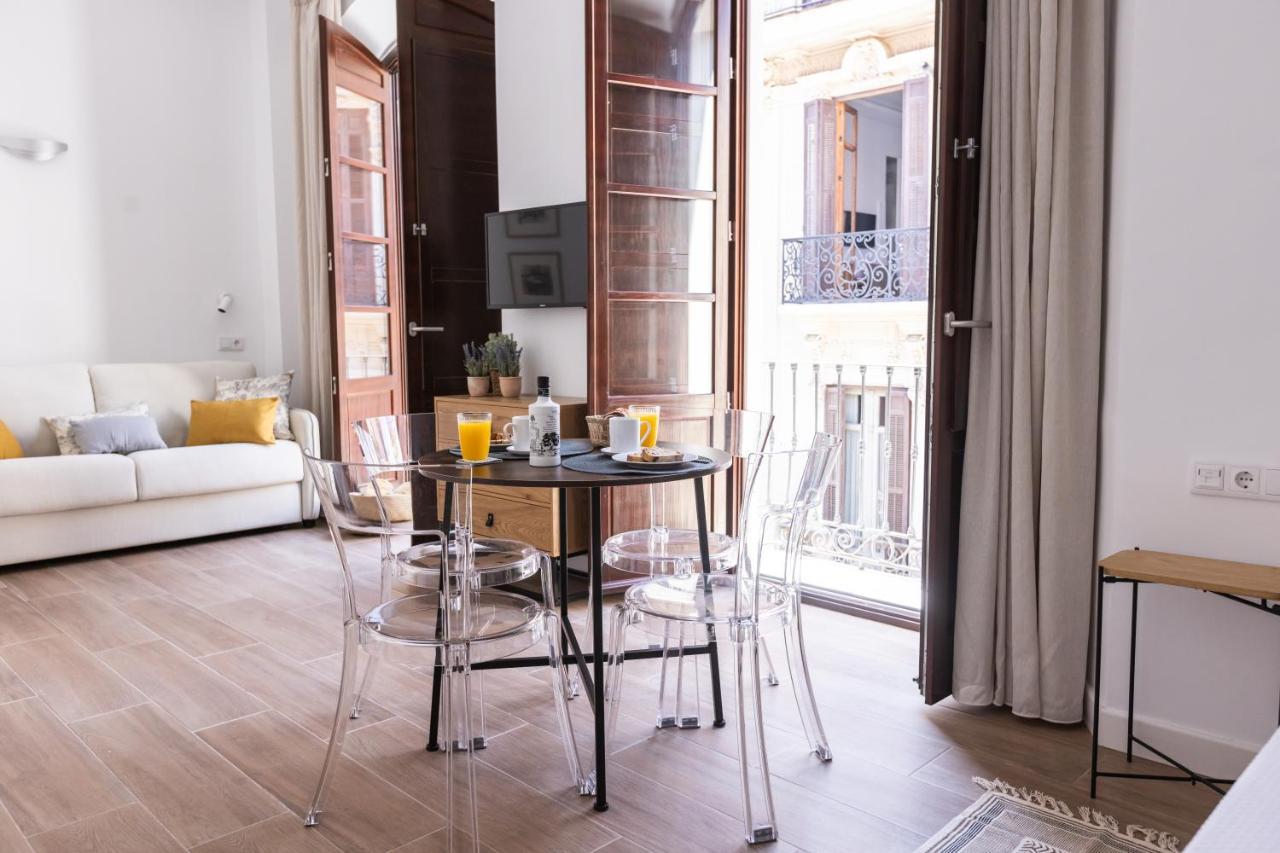 מאלגה Apartamento-Loft Especeria Black מראה חיצוני תמונה
